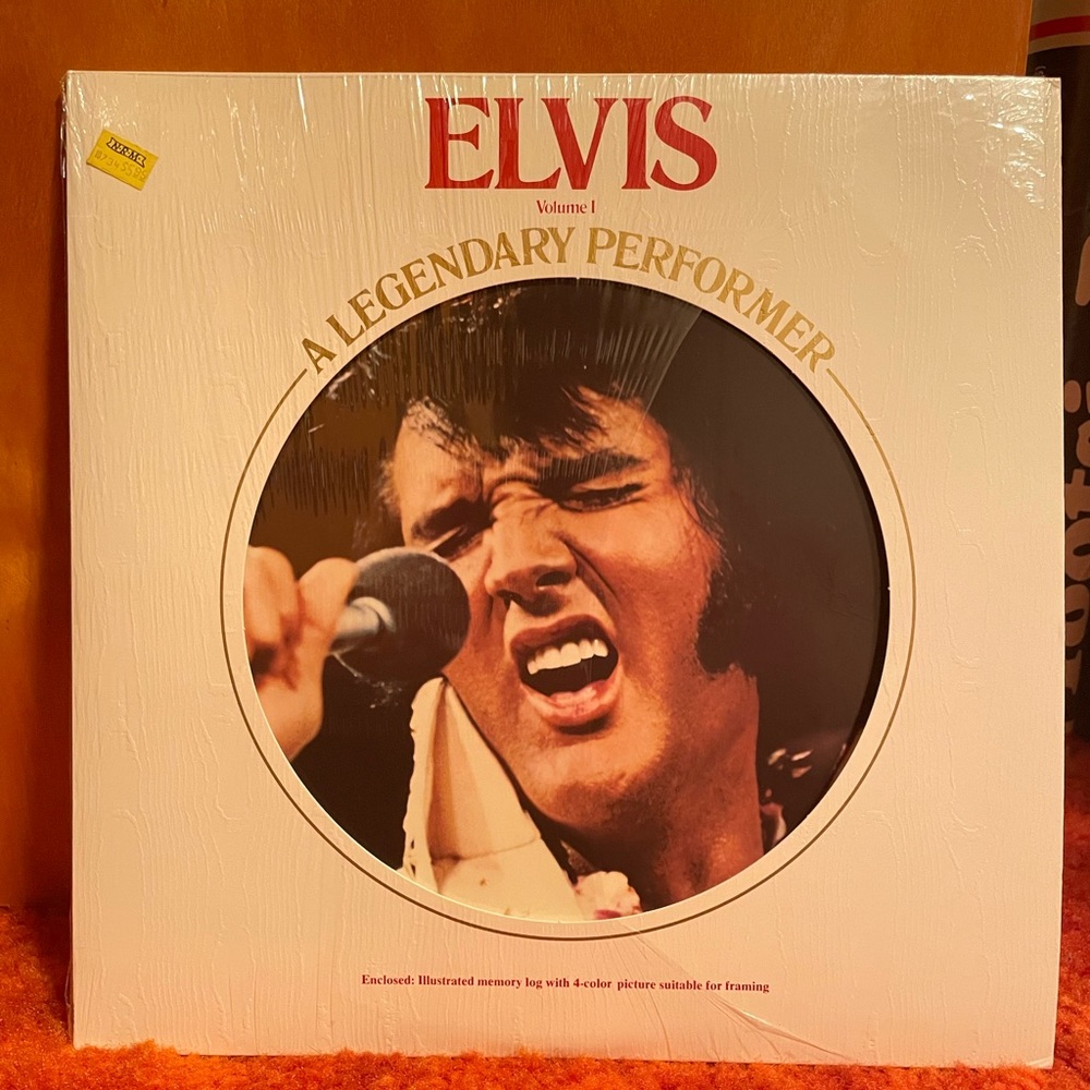 Elvis Volume 1 A Legendary Performer